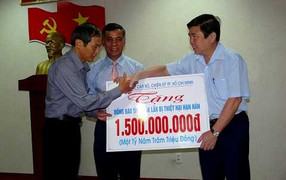 TP.HCM trao 1,5 tỷ đồng ủng hộ đồng bào Đắk Lắk bị hạn hán