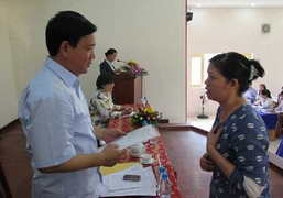 Bí thư Thăng: 'May cho anh, chứ về lâu rồi là anh bị nghỉ rồi đó'