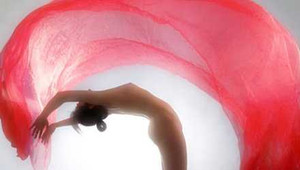 Từ hôm nay, cấm người mẫu chụp ảnh khoả thân