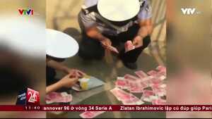 Clip: 'Cơn mưa tiền' trút xuống tỉnh Tứ Xuyên, Trung Quốc