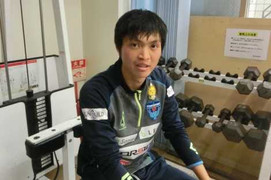 Tuấn Anh vẫn 'mất tích', Yokohama thua đậm