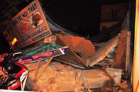 Lũ đánh sập nhà ở Đồng Nai, Bí thư trực tiếp chỉ đạo hiện trường trong đêm