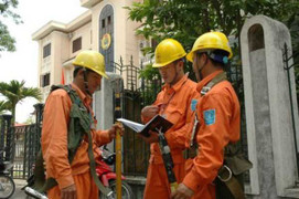 Tăng giá bán buôn điện, người dùng có bị ảnh hưởng?