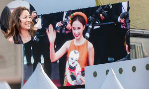 Truyền thông đang 'tung hô' Angela Phương Trinh quá đà?