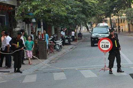 Cấm hàng loạt tuyến đường Hà Nội để xe hộ tống ông Obama đi qua