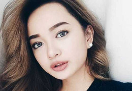 Hot girl Việt 'chân ngắn' làm mê mẩn cộng đồng mạng