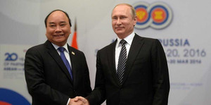 Thủ tướng Nguyễn Xuân Phúc hội đàm với Tổng thống Nga Putin