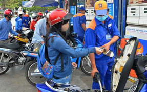 Giá xăng tăng từ 15h chiều nay