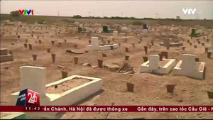 Pakistan: Đào sẵn... 300 ngôi mộ đối phó với nắng nóng