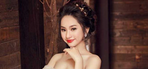 Ngắm nhan sắc lộng lẫy của 15 nữ sinh ĐH Ngoại thương