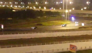 Video: Đoàn xe hộ tống ông Obama lướt nhanh trên phố Hà Nội