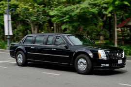 'Quái thú' của Tổng thống Obama lăn bánh trên đường phố Sài Gòn