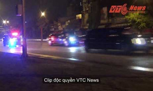 Video: Đoàn xe của Tổng thống Obama chạy qua cầu Thăng Long