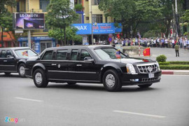 Ảnh, video: Đoàn siêu xe hộ tống Cadillac The Beast của Tổng thống Obama trên phố Hà Nội
