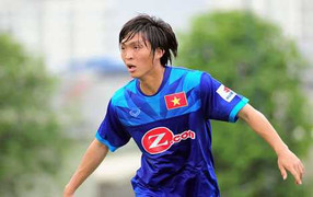 HLV Hữu Thắng chờ Xuân Trường, Công Phượng, chưa ưng Tuấn Anh