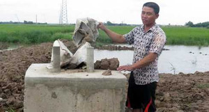 Trụ điện 220 KV ở Nam Định bị dân tố gian dối có gì?