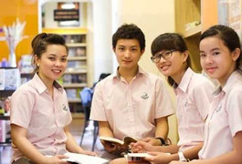 Bạn Lý Nhã Kỳ nói về lối sống của giới trẻ Việt - Singapore