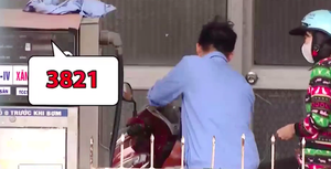 Mua 50.000 đồng tiền xăng, nhân viên chỉ bơm 38.210 đồng