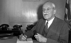 CIA đã thao túng tâm trí con người thế nào trong Chiến tranh Lạnh?