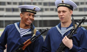 Điều kiện để một người nước ngoài có thể trở thành quân nhân Nga