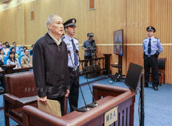 Thói 'ba mê' dẫn quan bự Trung Quốc đến tay tử thần