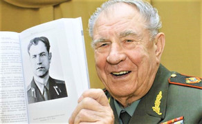 Vị nguyên soái Liên Xô cuối cùng được ông Putin tặng đồng hồ là ai?