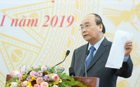 Thủ tướng: '1,8 triệu ha đất lâm, nông trường đóng góp gì cho quốc kế dân sinh?'