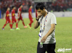 Cuộc đấu đá mà HLV Hữu Thắng nhắc tới rốt cuộc là đấu đá nào?