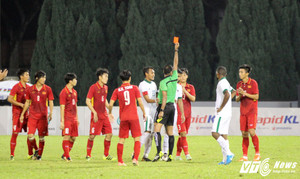 HLV U22 Indonesia: 'Trọng tài nên suy nghĩ trước khi rút thẻ'