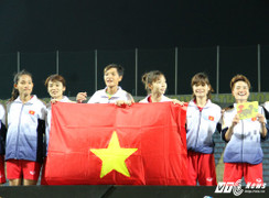 Ủng hộ bóng đá nữ: Xin đừng nói yêu rồi để đấy!