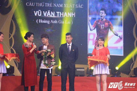 Ai biến Văn Thanh thành 'người không phổi', mài sắc ngọc thô A Hoàng?