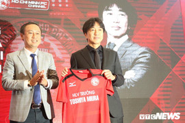 HLV Miura đầu quân cho đội của Lê Công Vinh, mơ vô địch V-League