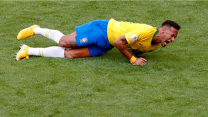 Brazil cay đắng rời World Cup: Neymar 'tắt điện', Brazil phung phí nhiều cơ hội
