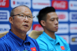 HLV Park Hang Seo: ‘AFF Cup là điều khoản đặc biệt trong hợp đồng của tôi’