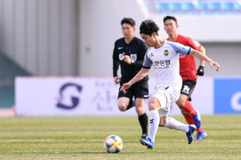 Lộ dấu hiệu cho thấy Công Phượng sẽ đá chính ở Incheon United