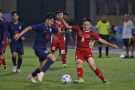 Trực tiếp chung kết U19 Việt Nam vs U19 Thái Lan: U19 Việt Nam dẫn 1-0