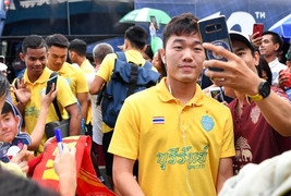 Báo Thái Lan chỉ nguyên nhân cũ rích khiến Xuân Trường bị Buriram United chấm dứt hợp đồng