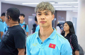 Đổi 4 CLB trong 3 năm, giá chuyển nhượng Công Phượng tăng 6 lần