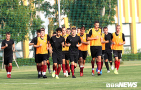 Đội bóng châu Âu của ông chủ người Việt tập huấn tại PVF, đấu U19 Việt Nam