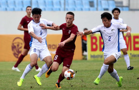 Đội bóng châu Âu của ông chủ người Việt thua đậm Sinh viên Nhật Bản