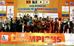 Ảnh: U21 Việt Nam nâng Cup vô địch giải U21 Quốc tế 2019