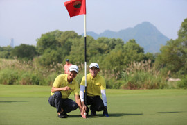 Nguyễn Hữu Hoàng ghi hole-in-one nhanh nhất lịch sử golf Việt Nam
