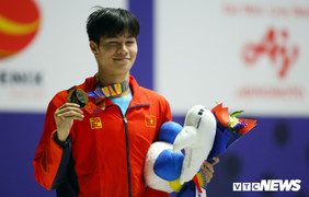 Thần đồng bơi lội Trần Hưng Nguyên khiến cả Đông Nam Á ngỡ ngàng