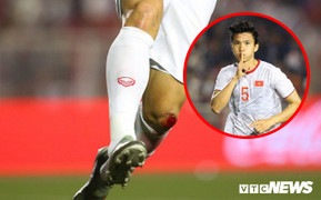 Đầu gối đầy máu, Văn Hậu vẫn chơi tận hiến, ghi 2 bàn hạ U22 Indonesia