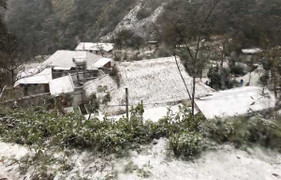 Mùa đông quái đản 2016 nóng như mùa hè: Sapa sẽ không còn tuyết rơi?