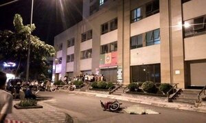 Cô gái trẻ rơi từ tầng 25 chung cư ở Hà Nội