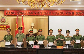 Nam sinh giết người tình ở chung cư cao cấp: Thưởng 'nóng' đội phá án
