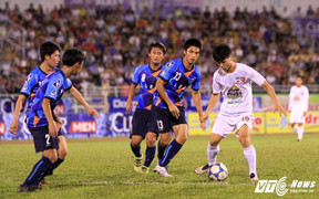 'U21 HAGL yếu tâm lý hệt như cả nền bóng đá Việt Nam'