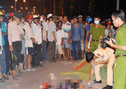 Bị xe tải tông, 3 người chết thảm sau khi rời đám cưới