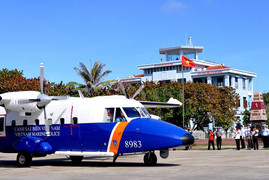 Cận cảnh máy bay Casa-212 số hiệu 8983 mất tích trên biển